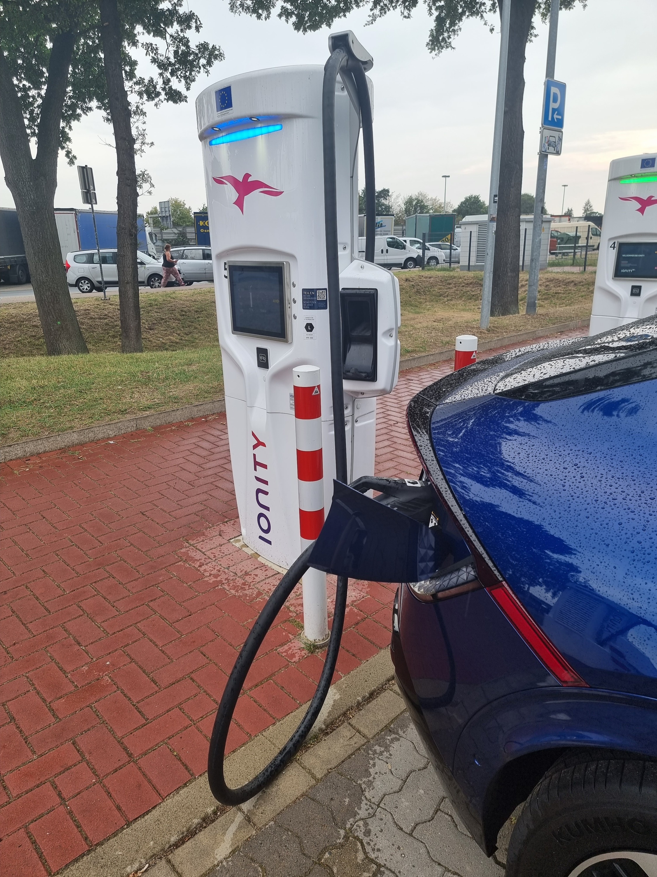 Das erste Mal Schnellladen am Ionity Lehrter See Nord